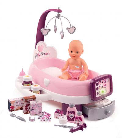 Smoby SM220347 Pečovatelské centrum elektronické Violette Baby Nurse  s 30 cm čurající panenkou a 24 doplňky