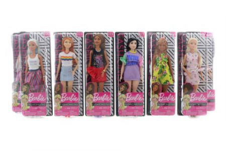 Barbie Modelka FBR37 DS48185553