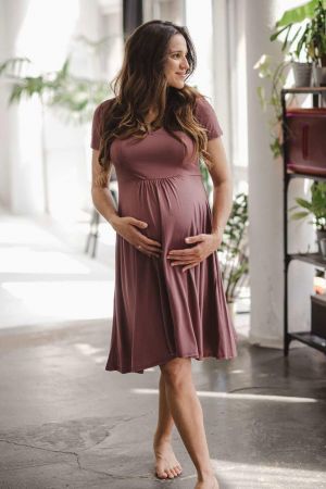 Těhotenské a kojící šaty Mommy Chic milk & love růžově hnědé
