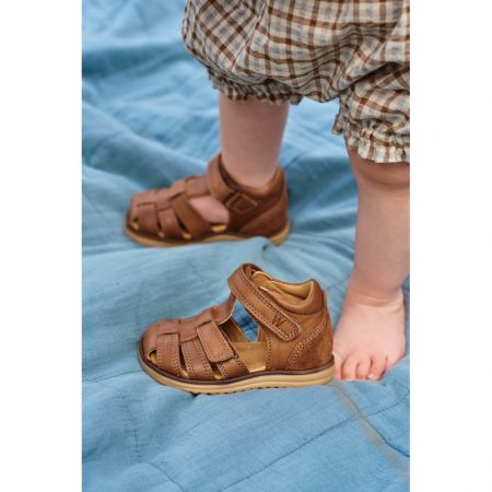 Wheat dětské sandály pro první krůčky Sky 412 - cognac Velikost: 25 Přírodní kůže