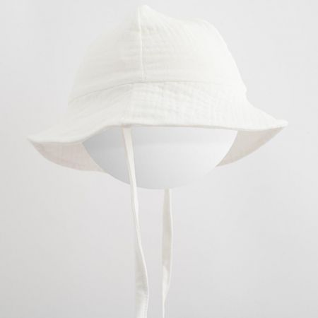 Kojenecký mušelínový klobouček New Baby Elizabeth Bílá 62 (3-6m)